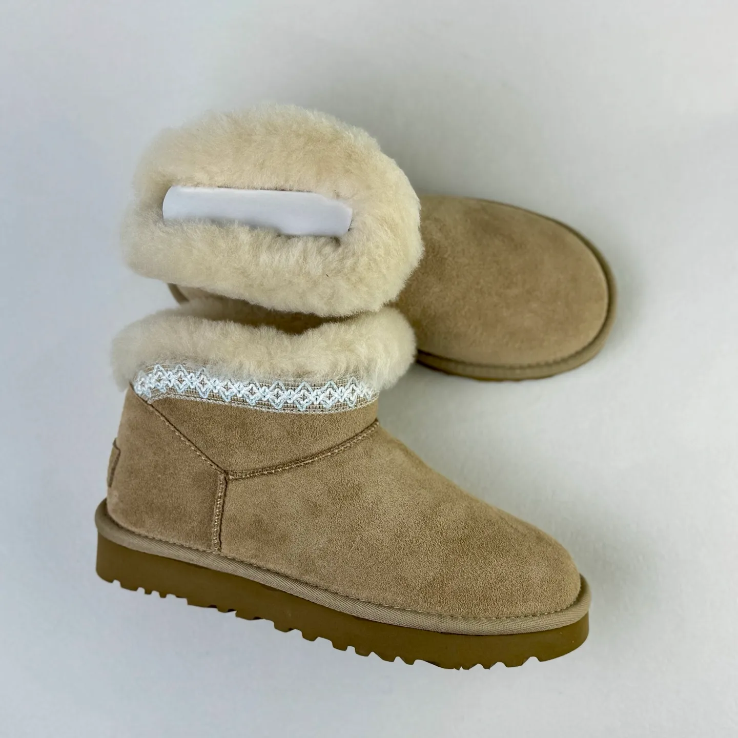Local 💰560 Guangzhou top version ❗UGG Classic Novelty cow split leather fashionable round toe snow boots women’s style arrived